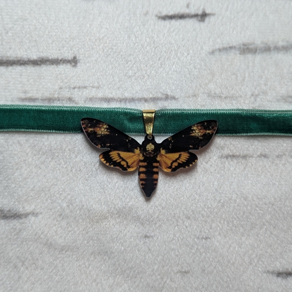🖤 Death Moth Choker